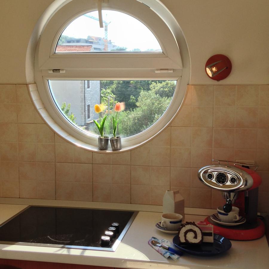 Room With Jungle Bathroom Dubrovnik Exterior photo